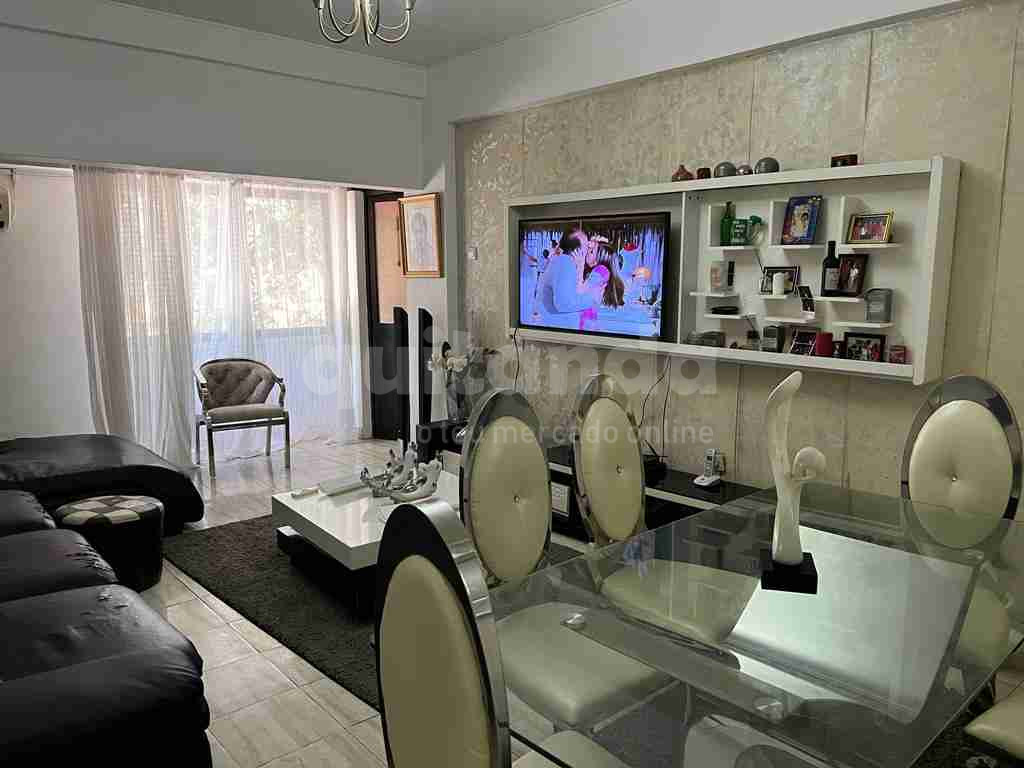 Apartamento T2+1 situado no Maculusso, rua Rei Katiavala Quitanda